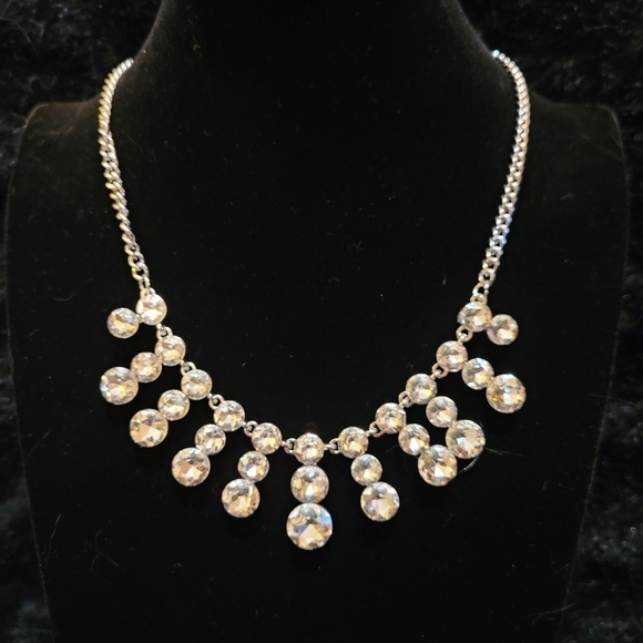 Vintage Elegant White Crystal Sunburst Silver Collar Necklace - Picture 2 of 16